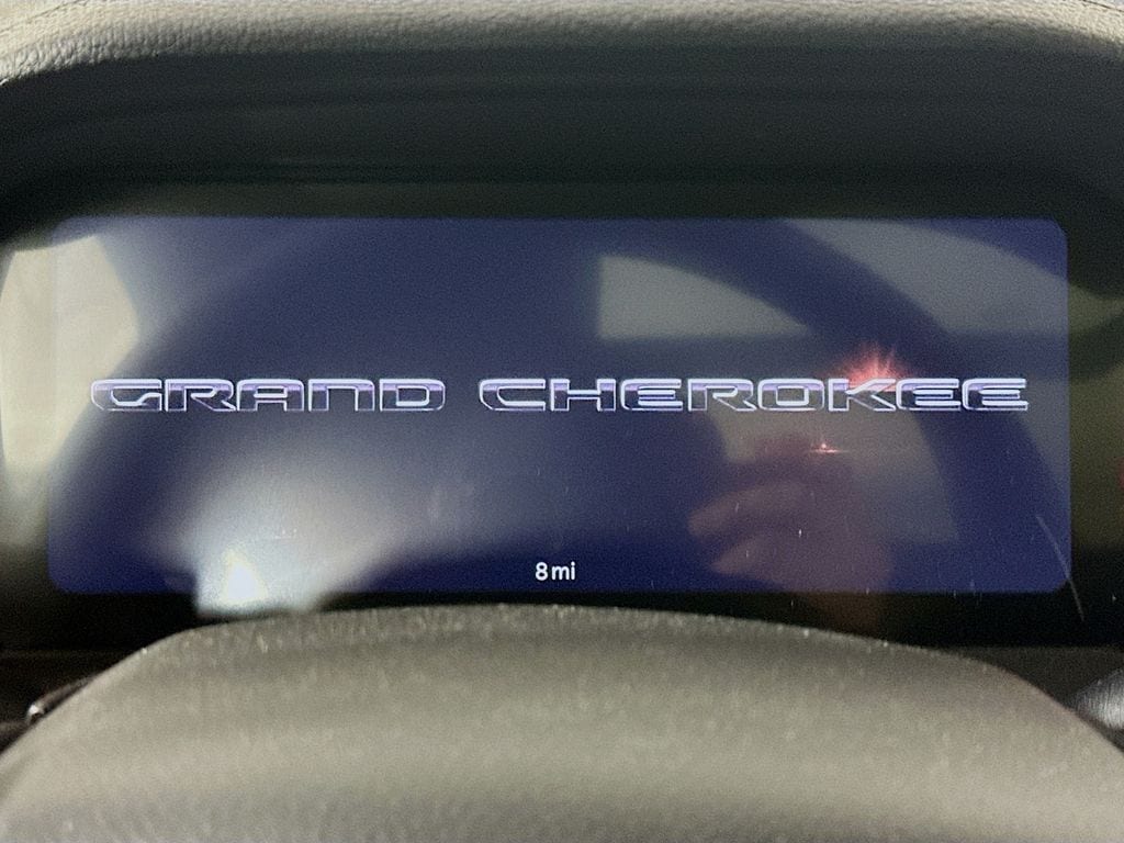 JeepGrand Cherokee11