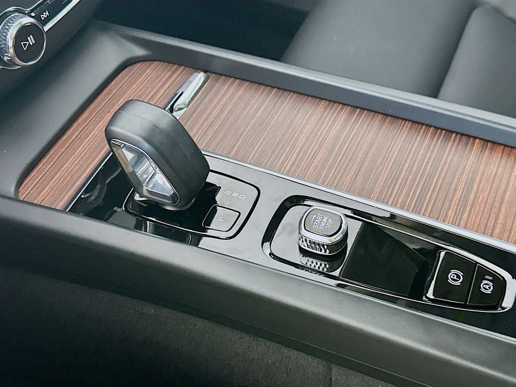 VolvoXC6016