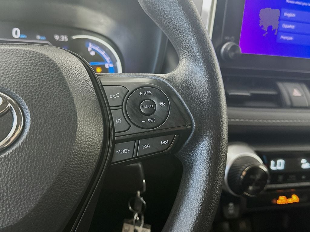 ToyotaRAV4 Hybrid26