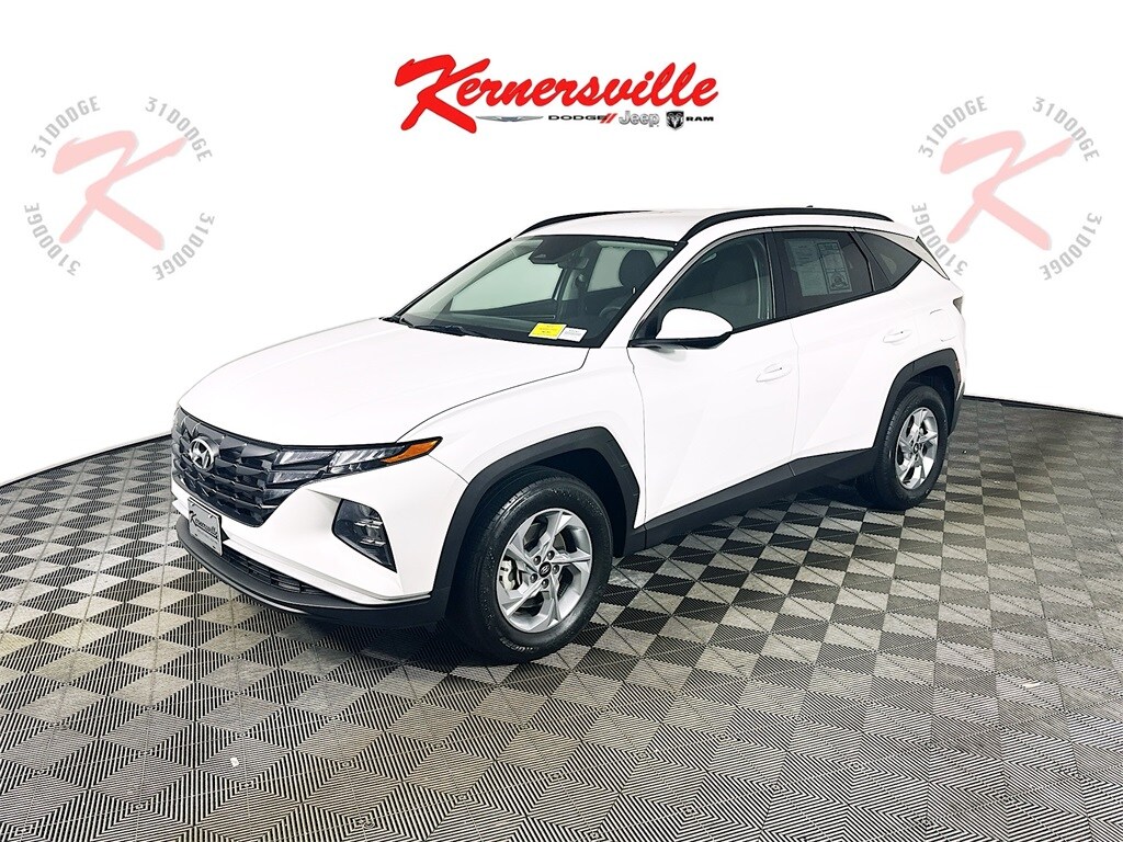 2024 Hyundai Tucson SEL Sport photo 3