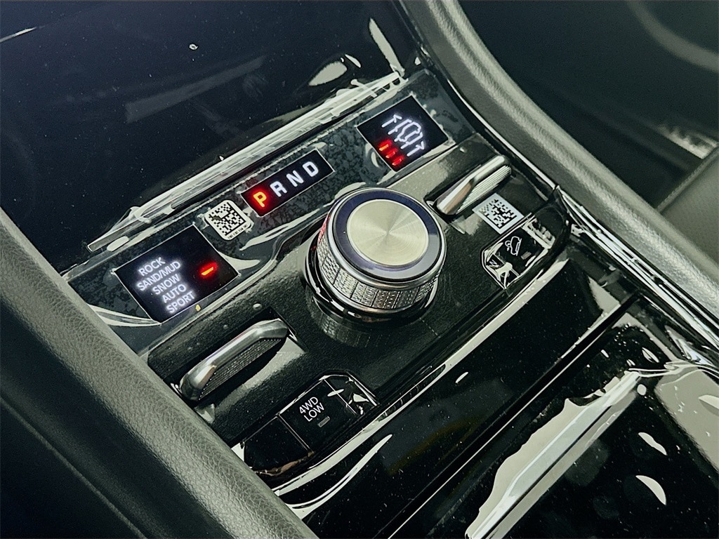 JeepGrand Cherokee L12