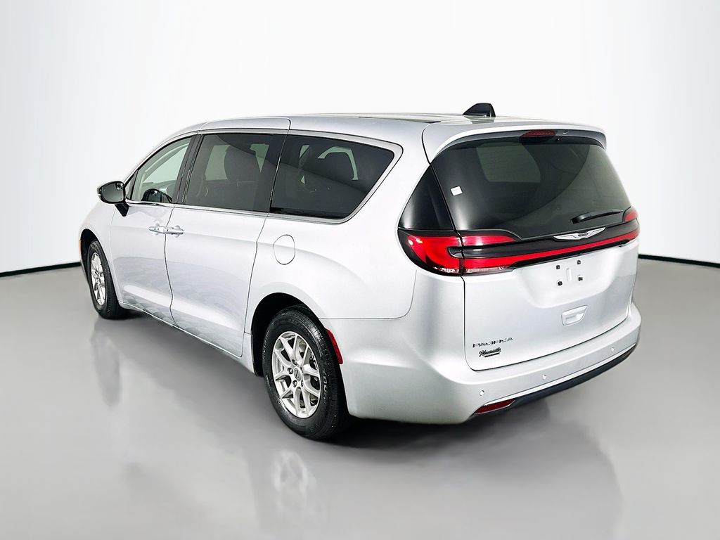 ChryslerPacifica5
