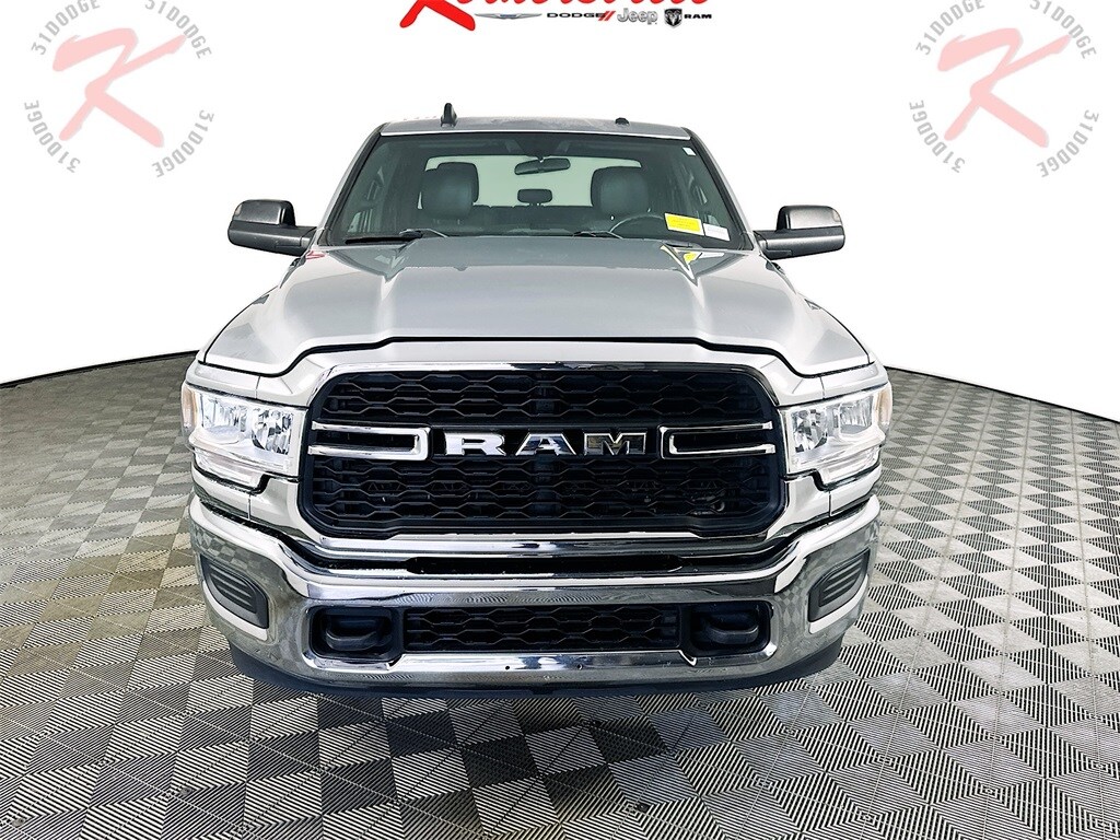2022 Ram 2500 Tradesman photo 2