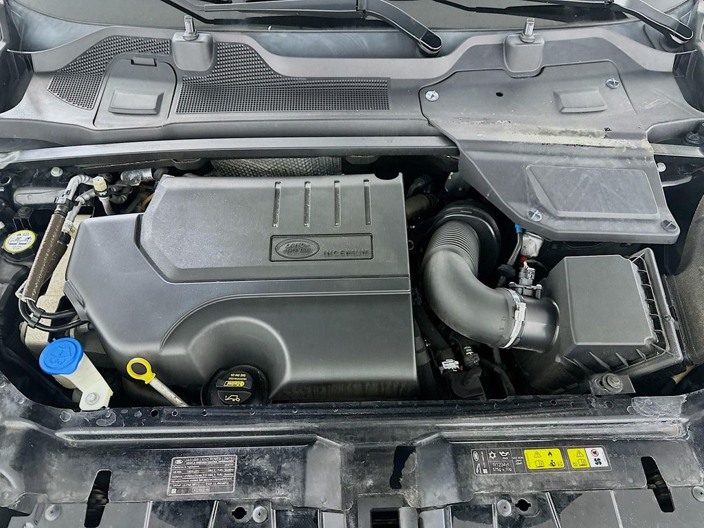 Land RoverDiscovery Sport31