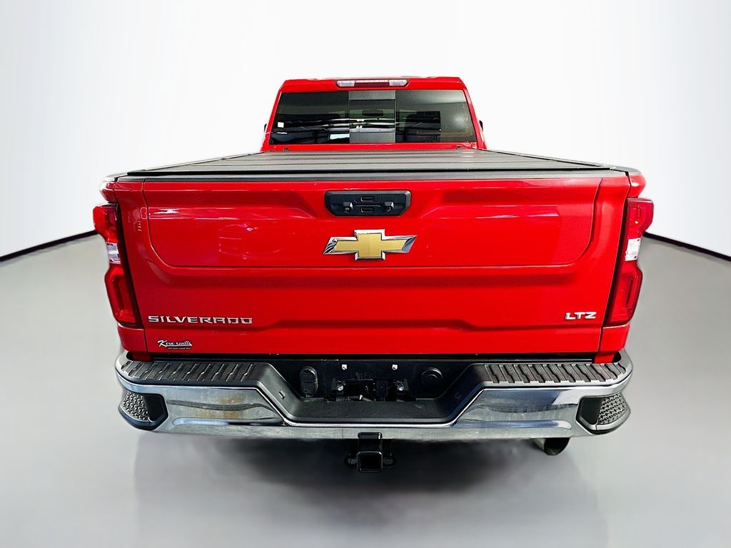 ChevroletSilverado 2500HD6