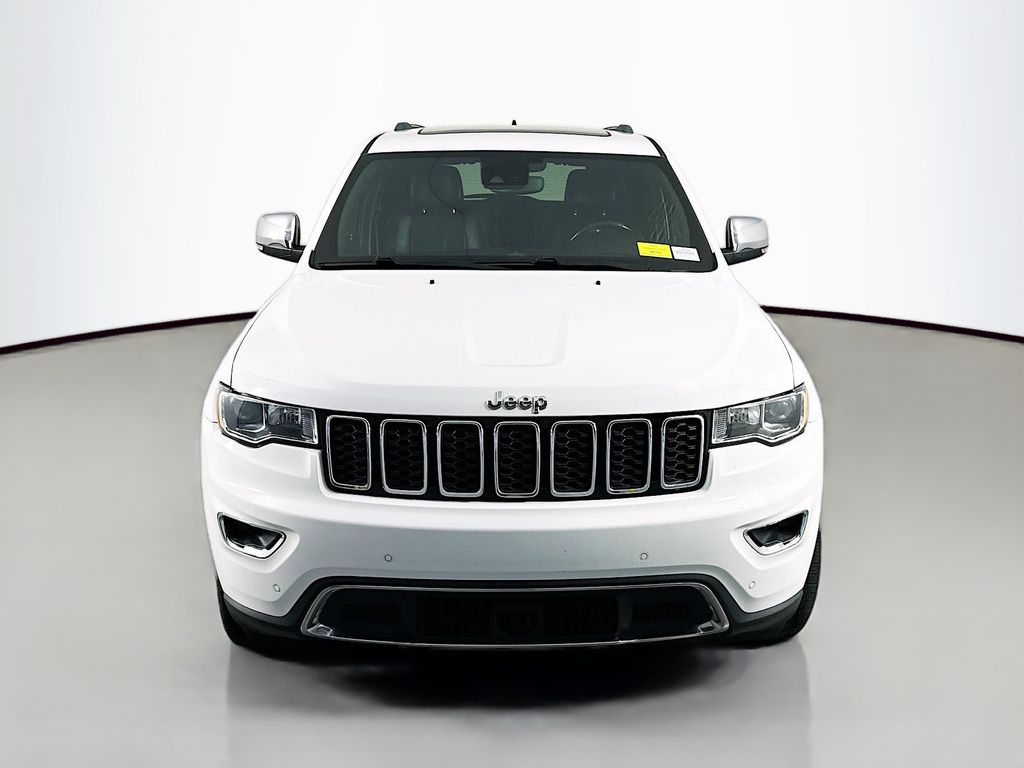 JeepGrand Cherokee2