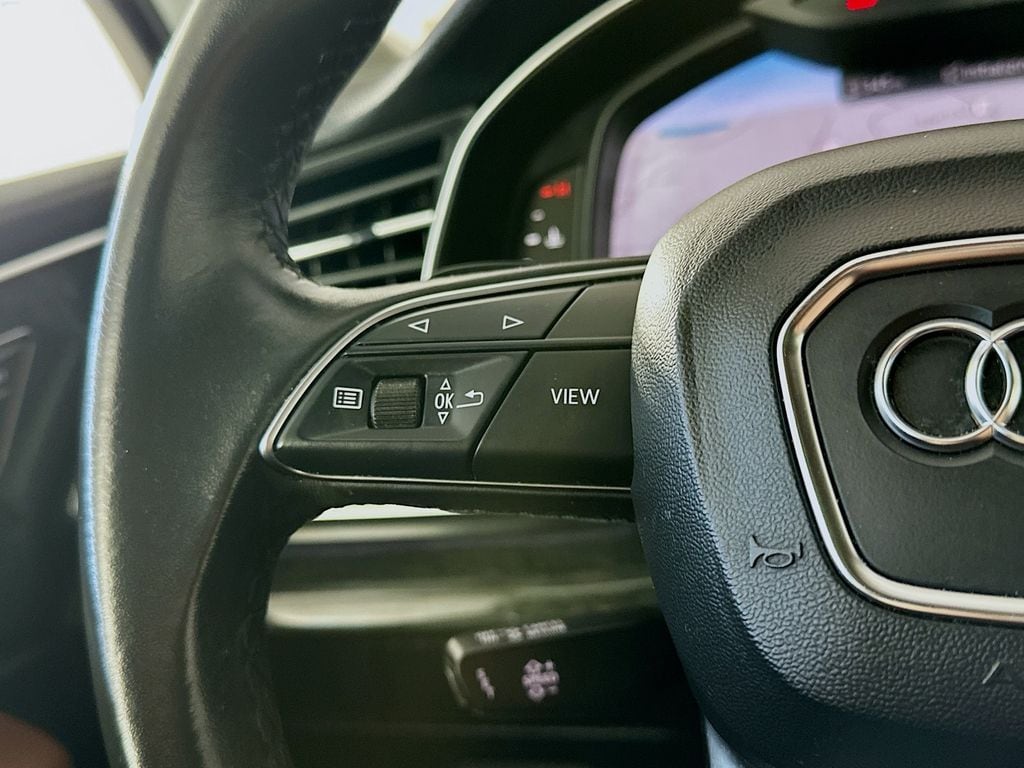 AudiQ725