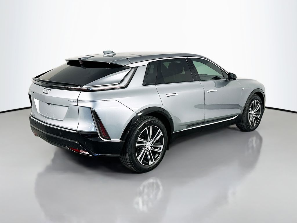 CadillacLyriq7