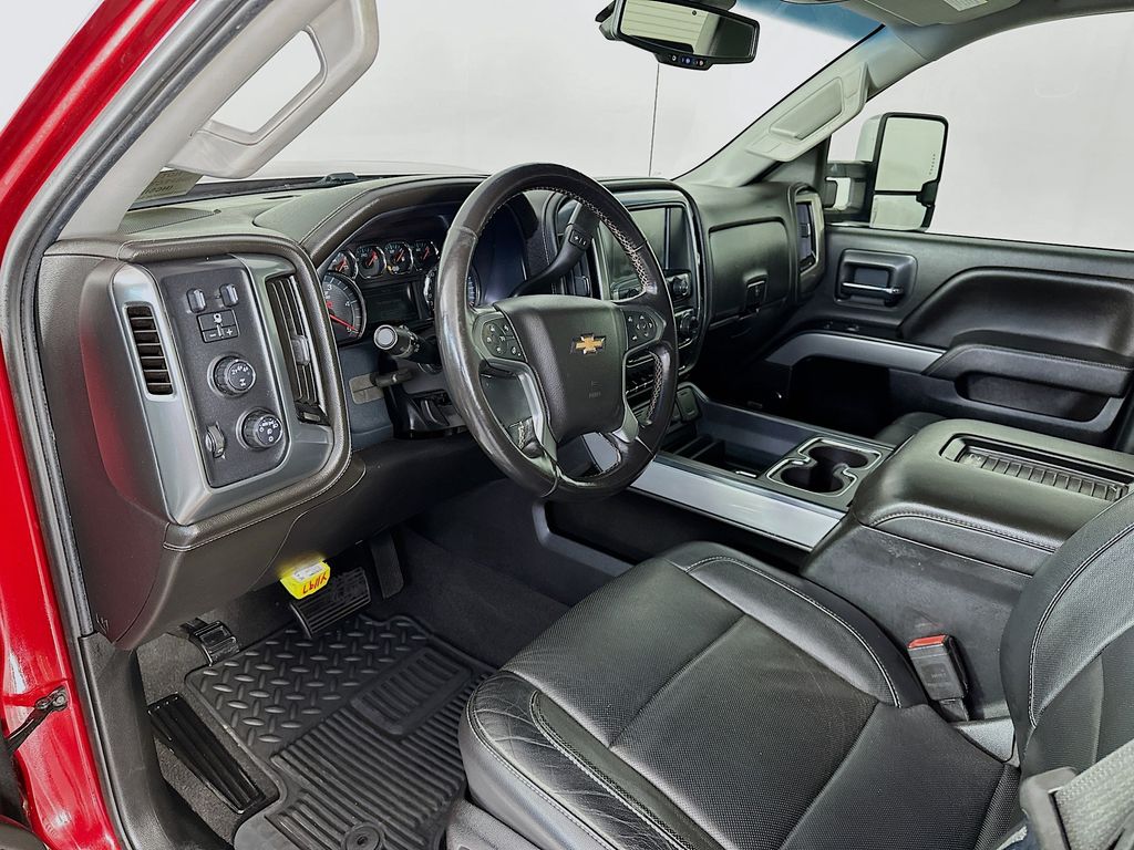 ChevroletSilverado 2500HD30