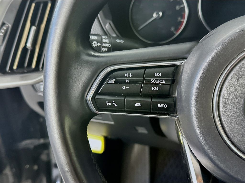 MazdaCX-9026