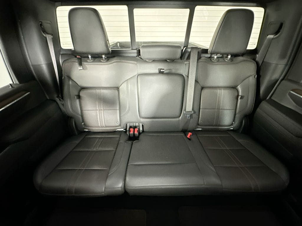 ChevroletSilverado 2500HD13