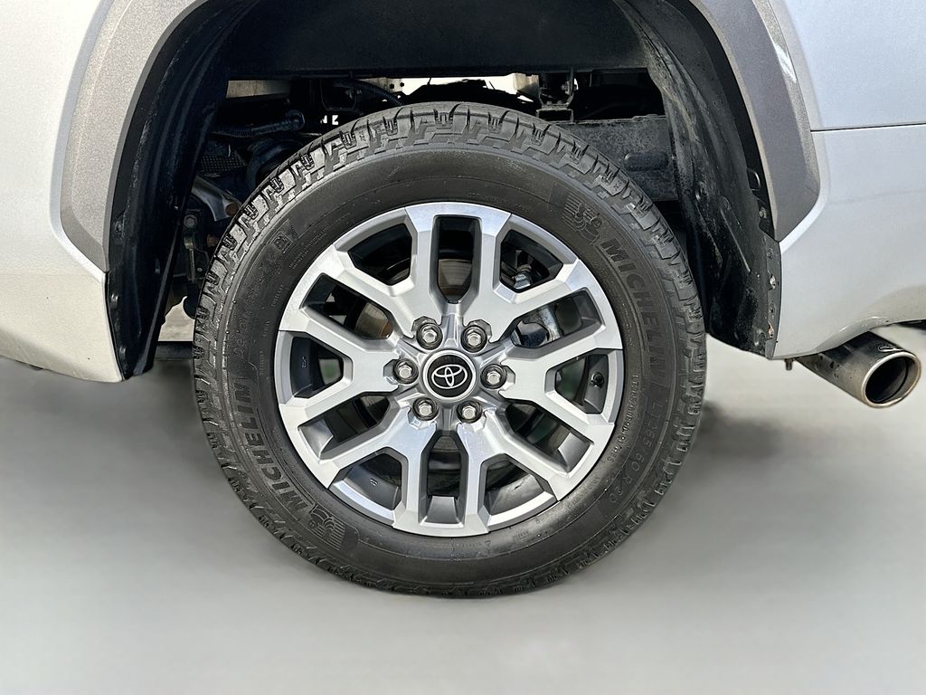 ToyotaTundra Hybrid35