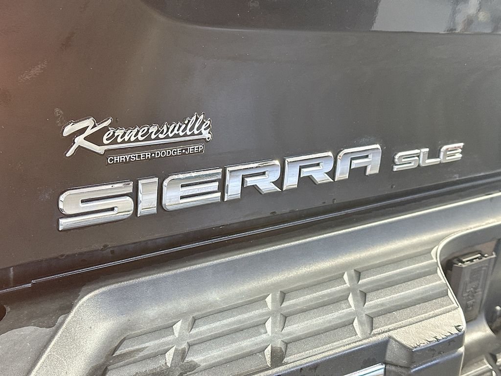 GMCSierra 2500HD36