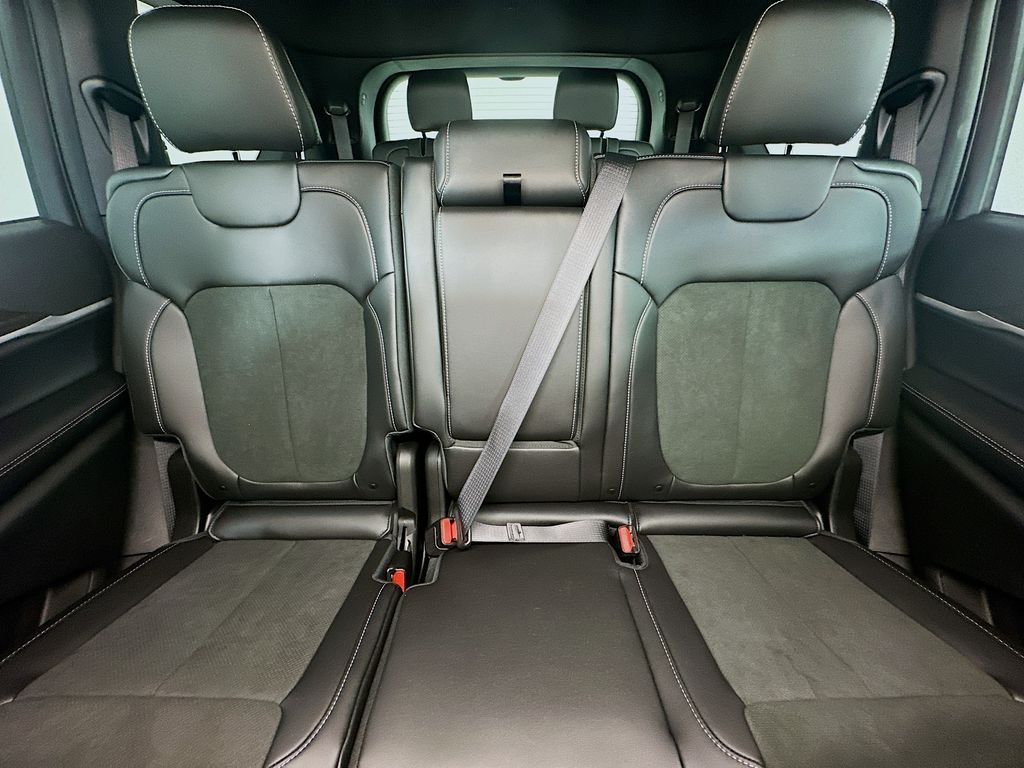 JeepGrand Cherokee L10