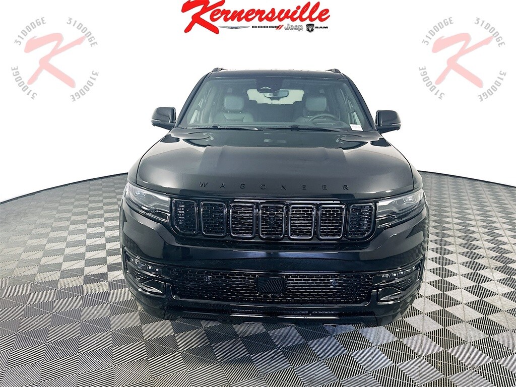 2025 Jeep Wagoneer L Series II photo 2
