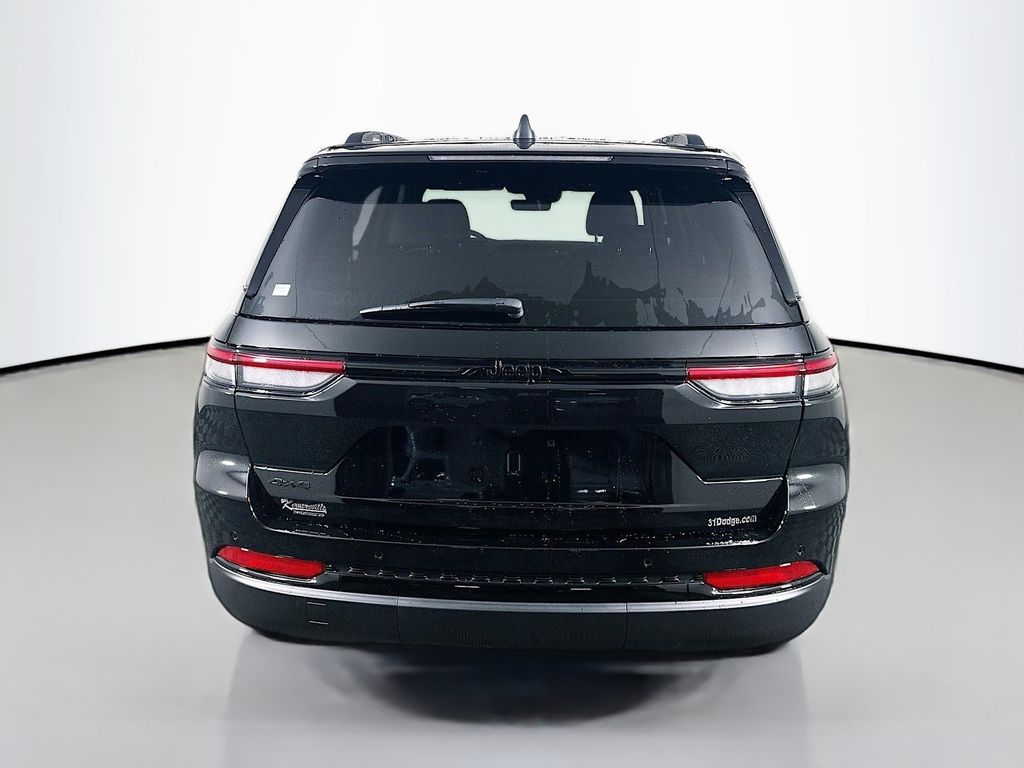 JeepGrand Cherokee6