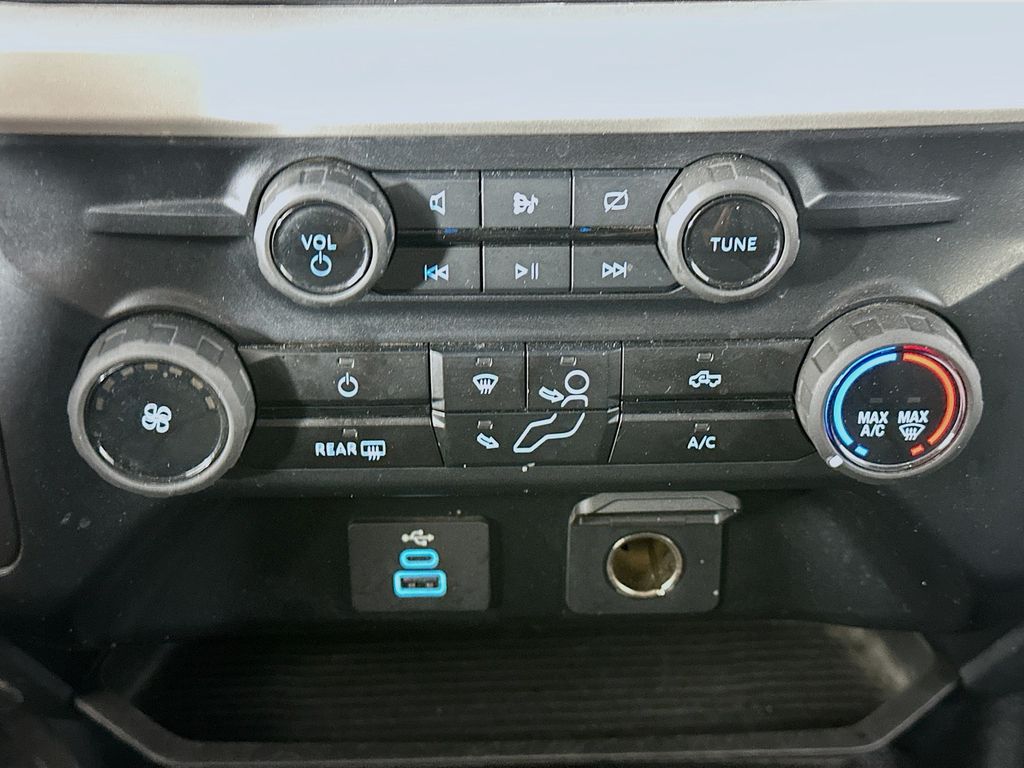 FordF-550SD18