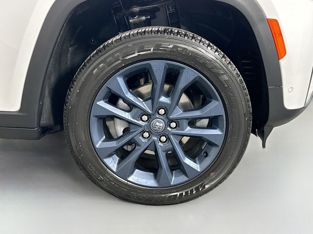 JeepGrand Cherokee17