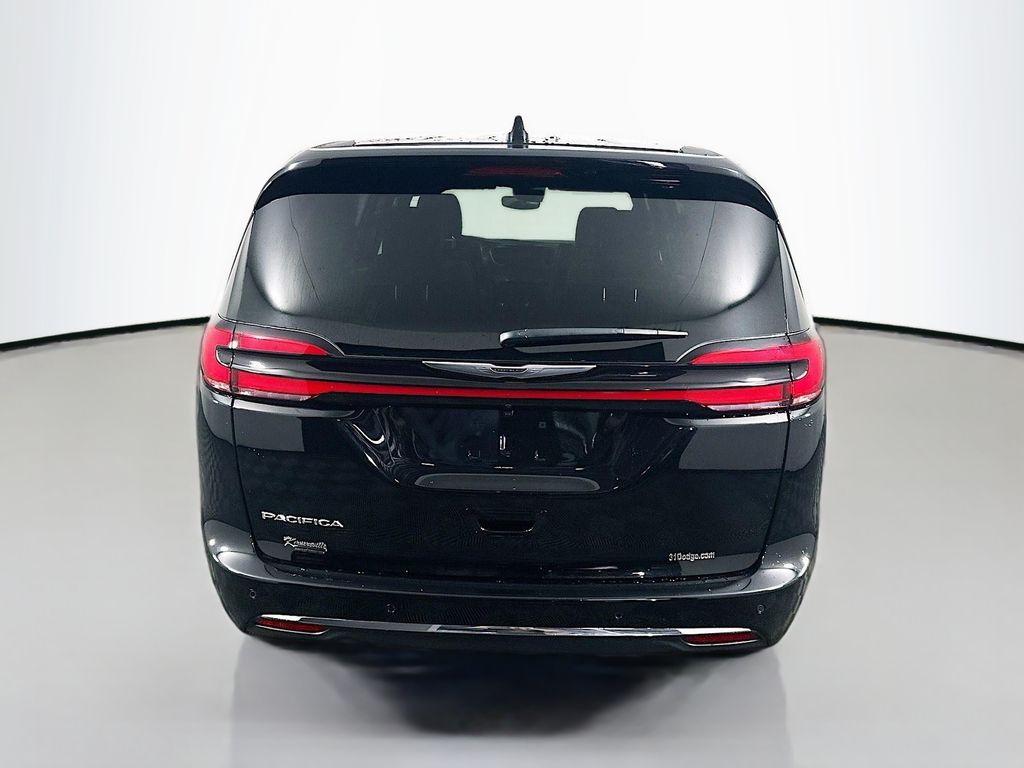ChryslerPacifica6