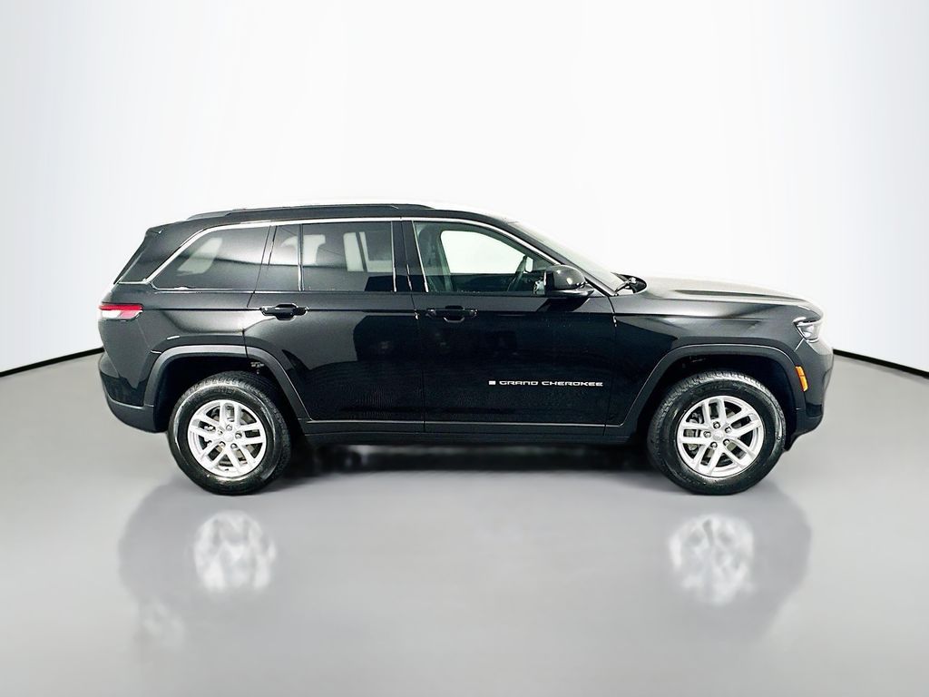 JeepGrand Cherokee8