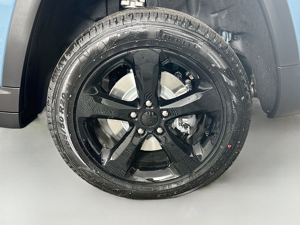 JeepGrand Cherokee L17