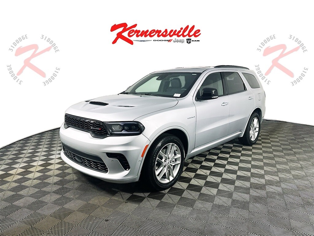 2025 Dodge Durango R/T Plus photo 3