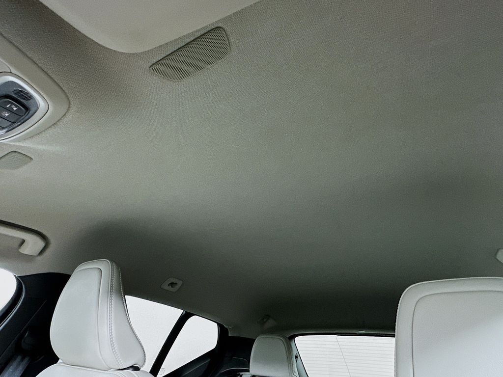 VolvoXC4021
