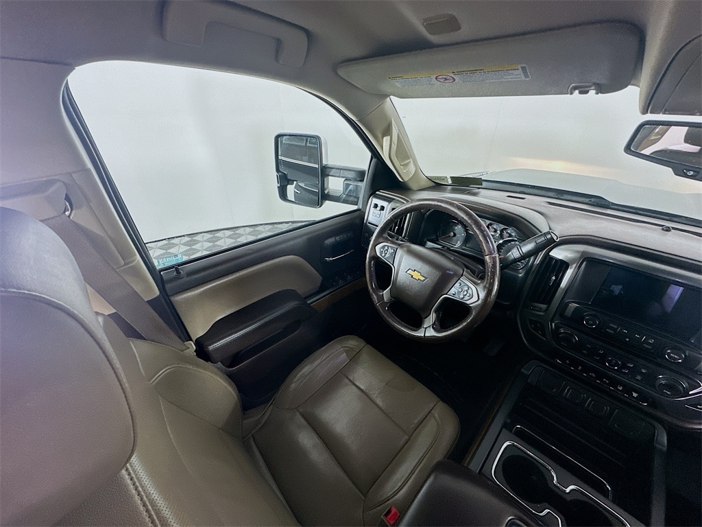 ChevroletSilverado 3500HD9