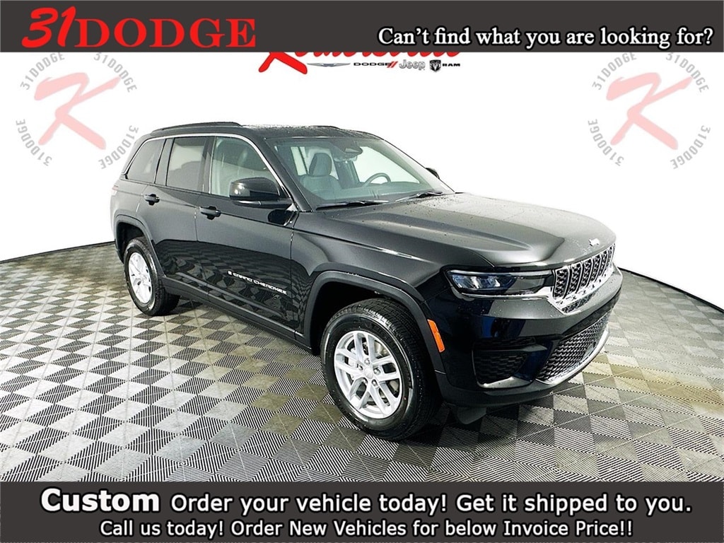 2025 Jeep Grand Cherokee Laredo's photo