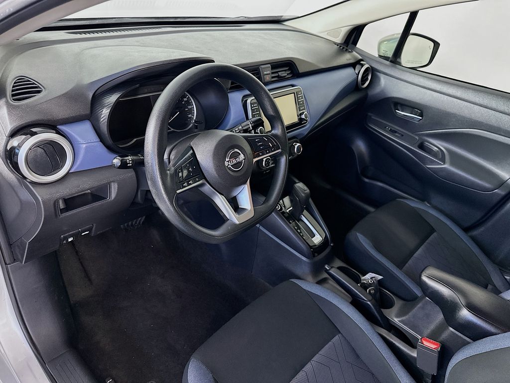 NissanVersa29