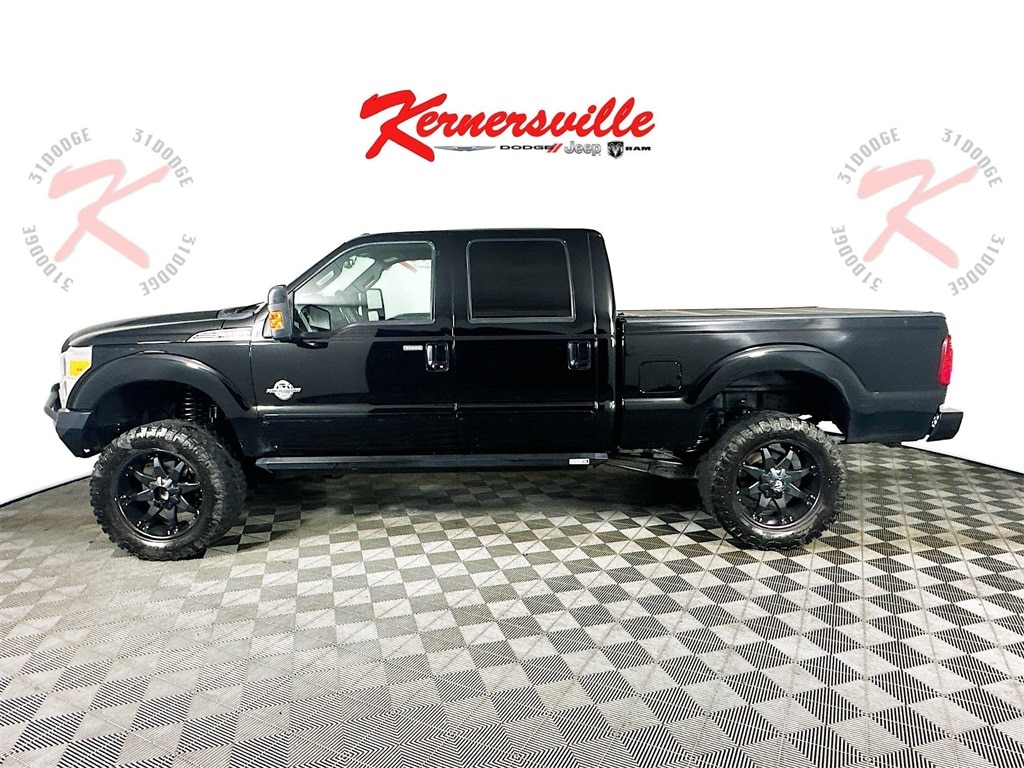 Used 2016 Ford F-250SD Lariat Truck Crew Cab