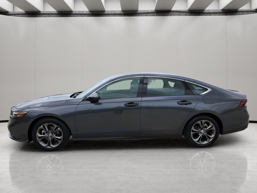Used 2024 Honda Accord EX Sedan