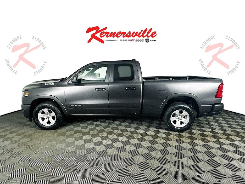 2025 Ram 1500 Big Horn photo 4