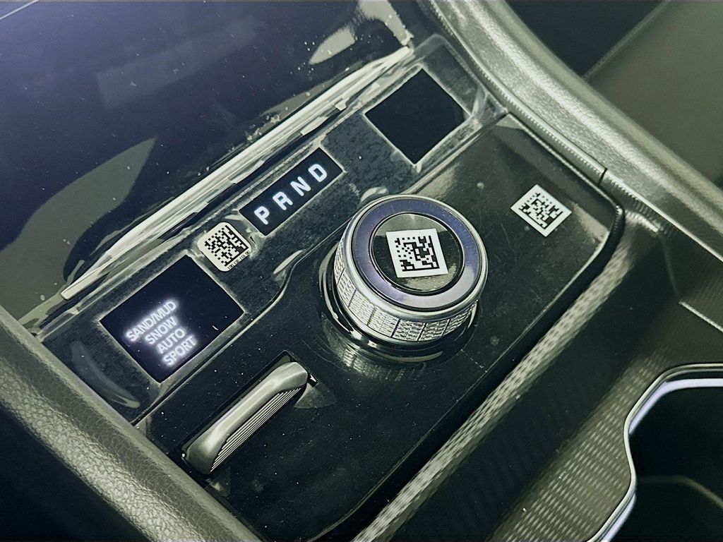 JeepGrand Cherokee12