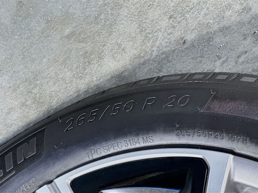 CadillacLyriq32