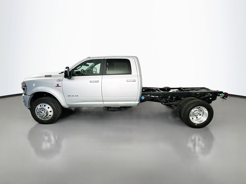 New 2026 Ram 5500 Chassis Tradesman 60CA Dually 12in Truck Crew Cab