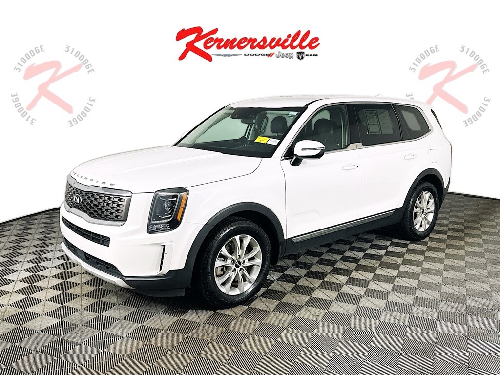 2020 Kia Telluride LX photo 2