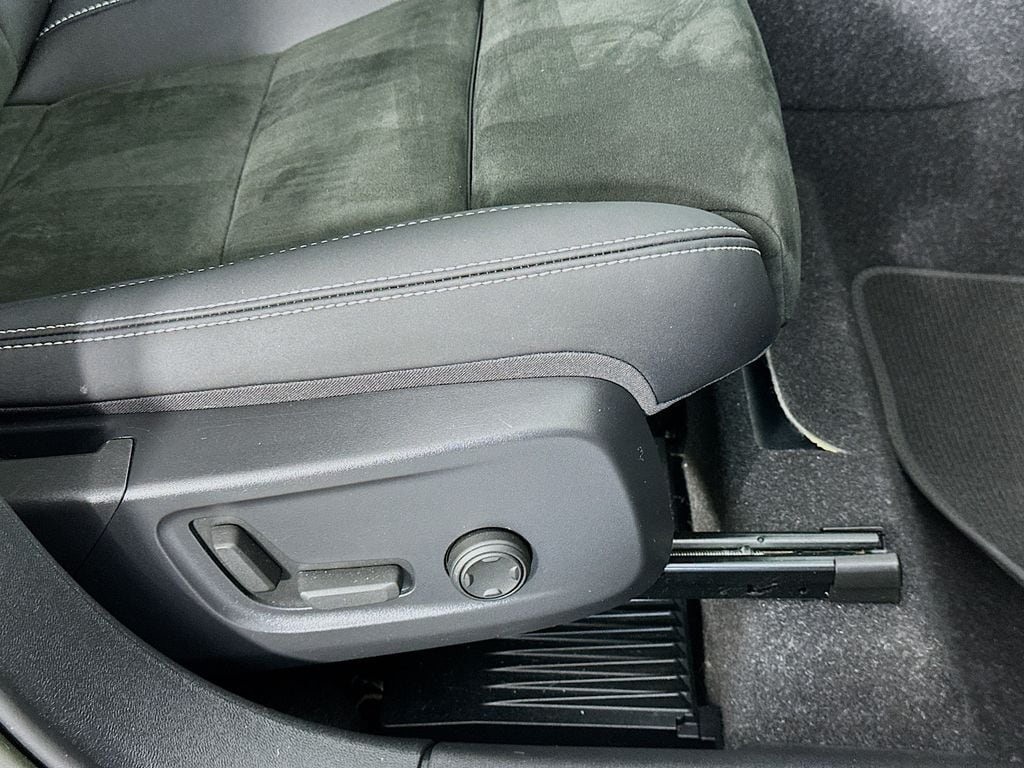 VolvoXC4023