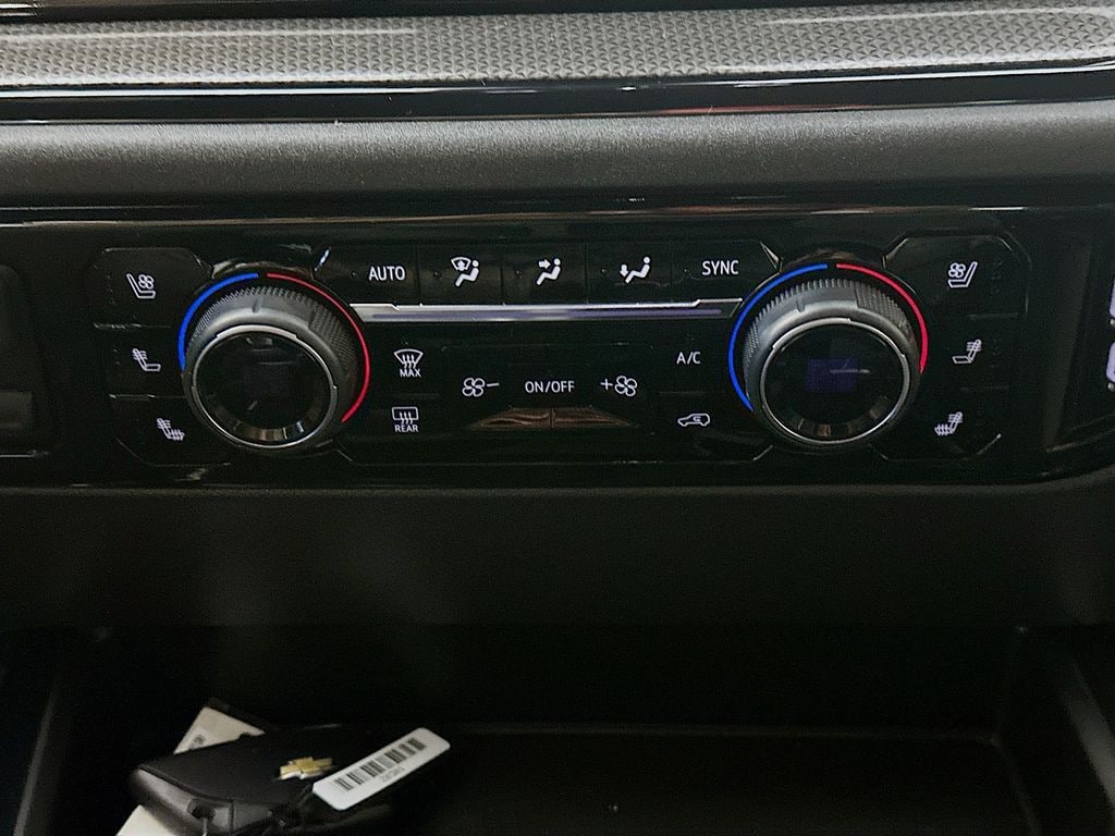 ChevroletSilverado 150018
