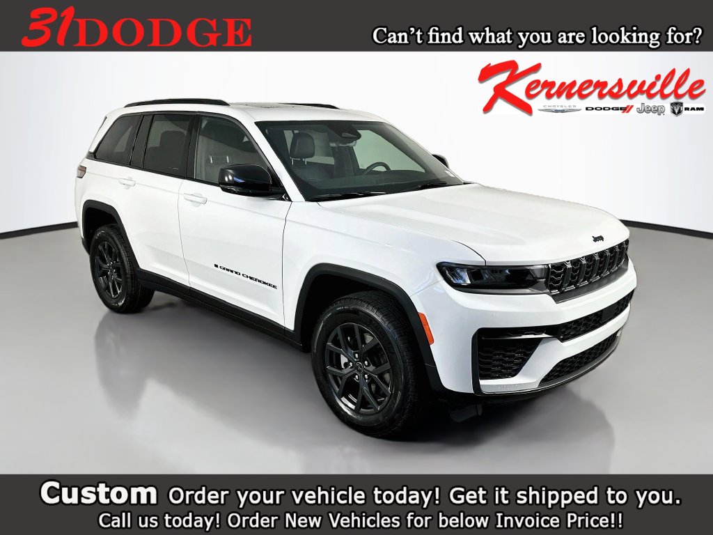 New 2027 Jeep Grand Cherokee Laredo Altitude SUV