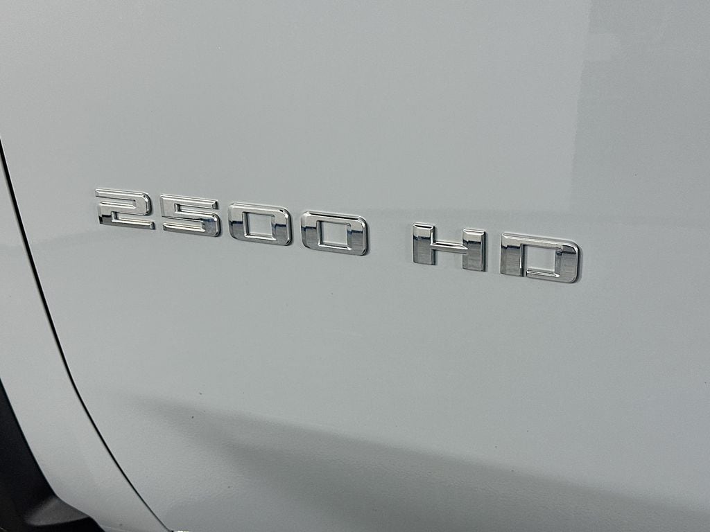 ChevroletSilverado 2500HD28