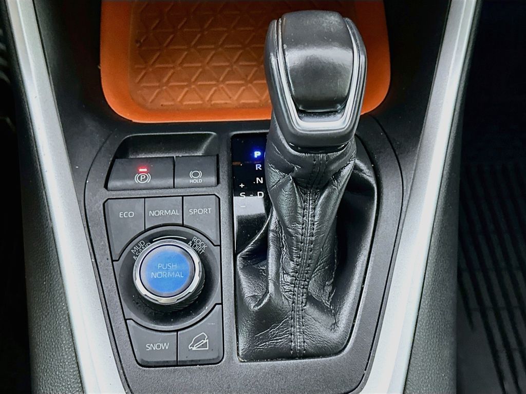 ToyotaRAV416