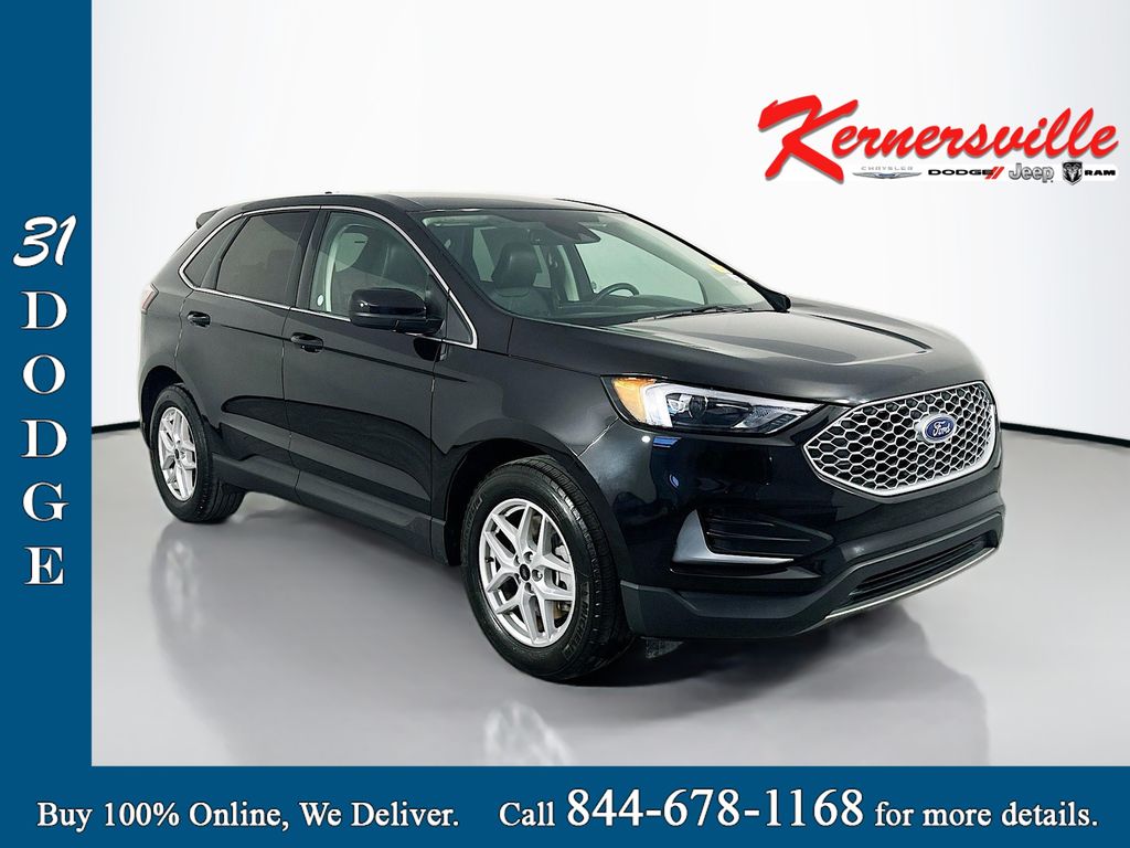 2024 Ford Edge SEL AWD's photo
