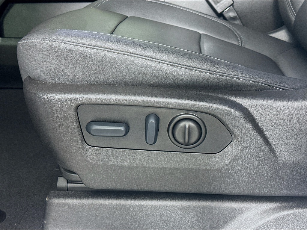 ChevroletSilverado 2500HD22