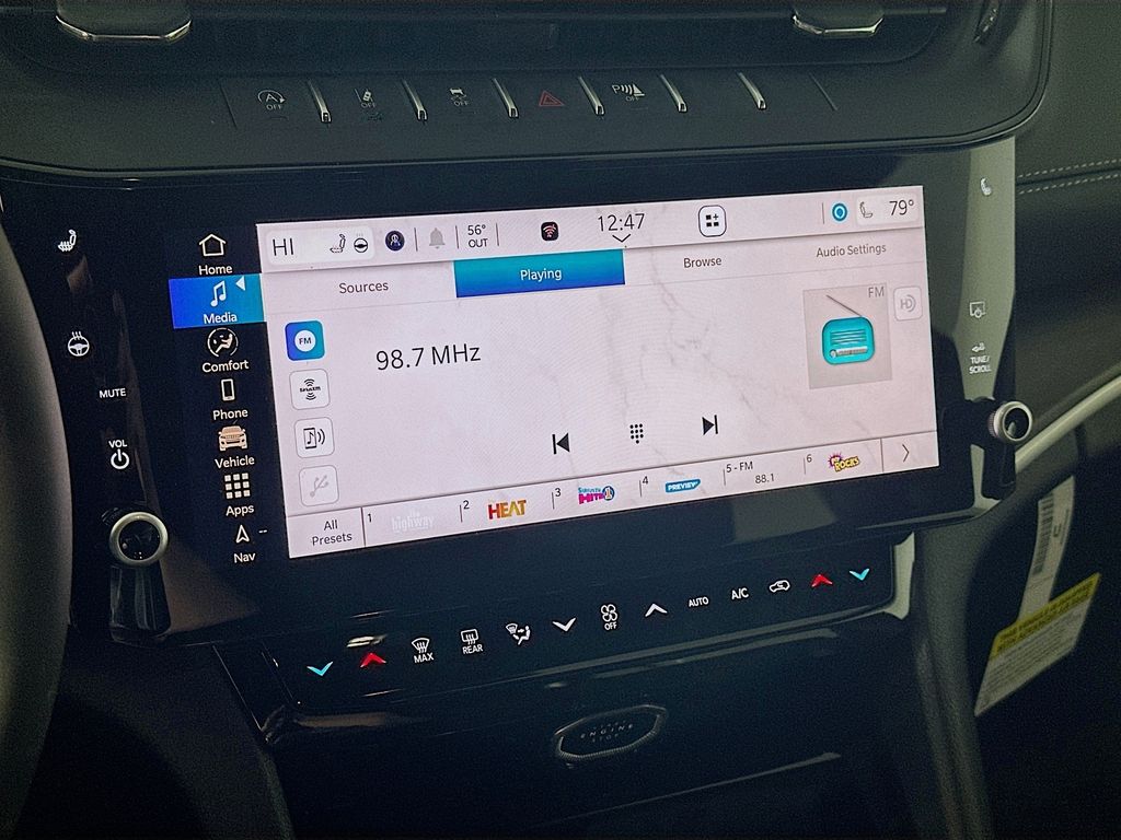 JeepGrand Cherokee13