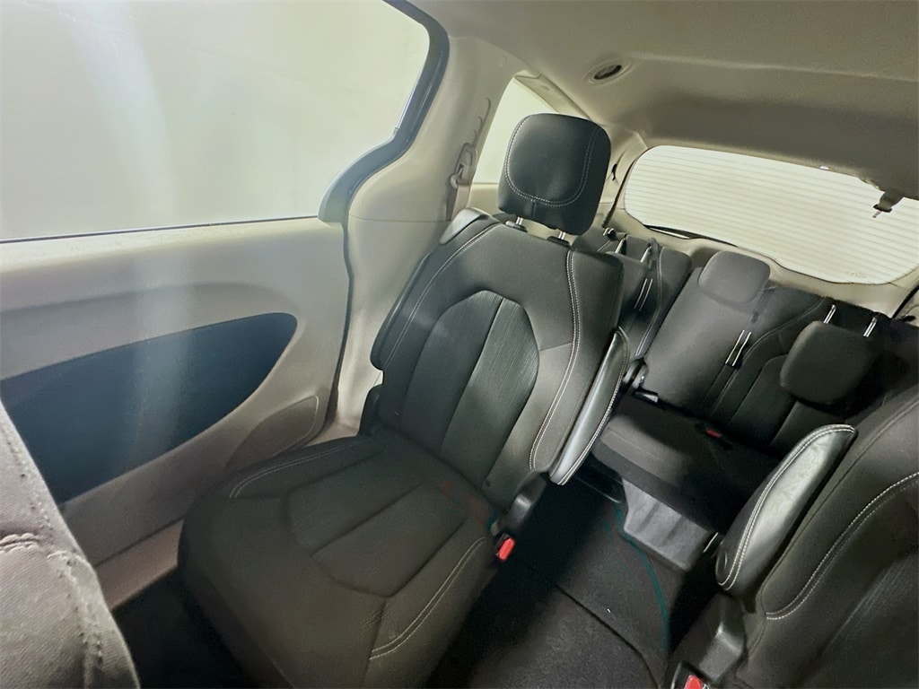 ChryslerVoyager12