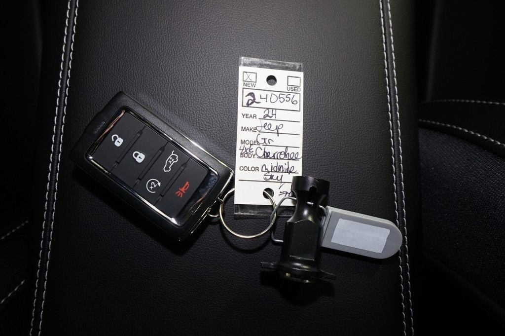 JeepGrand Cherokee20