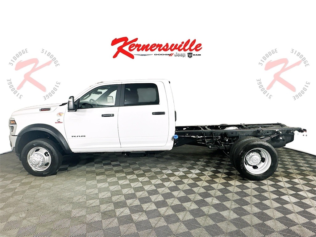 New 2025 Ram 4500 Chassis Tradesman 60CA Dually Truck Crew Cab