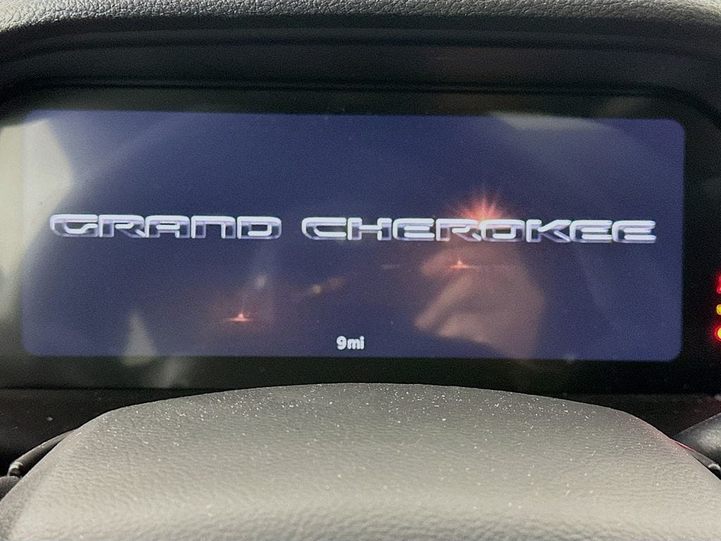 JeepGrand Cherokee L11