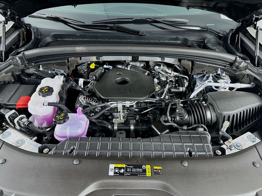 JeepGrand Cherokee L18
